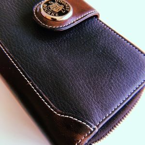 Wallet Dooney and Bourke